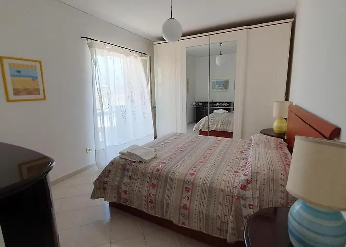 Casa rosi nel cuore di napoli